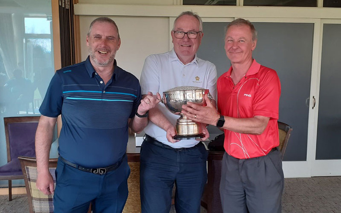 Drew Armstrong (Div 2)        Stu Newland (Div 1)